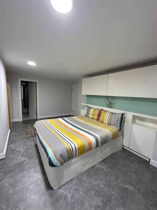 Heart Of Bham Free Parking Apartment เบอร์มิงแฮม ภายนอก รูปภาพ