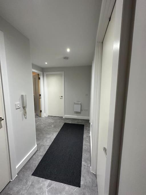 Heart Of Bham Free Parking Apartment เบอร์มิงแฮม ภายนอก รูปภาพ